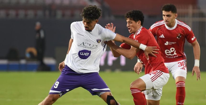 الأهلي يواصل تدريباته استعدادا لفاركو.. وتوروب يوجه رسالة للشباب