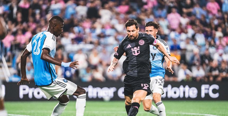 ليلة سقوط ميسي بثلاثية أمام شارلوت وتألق أبو علي مع كولومبوس بالدوري الأمريكي