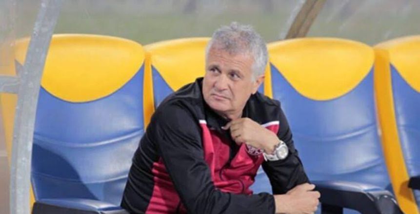 مانولوفيتش ينتظر عودة مصليحي من الخارج لتوقيع عقود تدريب الاتحاد