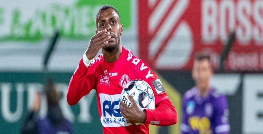 مصدر: الأهلي أنهى تفاوضه مع كورتريك البلجيكي لضم فايز سليماني