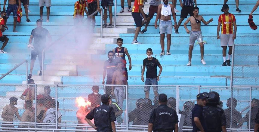 عاجل.. عقوبات مغلظة منتظرة من كاف على الترجي بعد شغب الجماهير