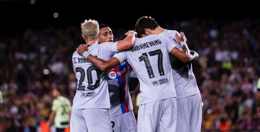 تعادل برشلونة والسيتي 3-3 لمكافحة التصلب الجانبي الضموري.. يعاني منه مؤمن زكريا