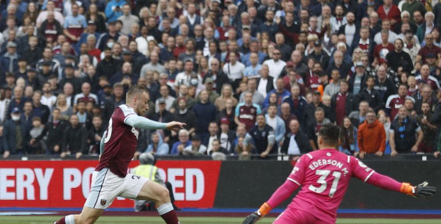 ترتيب الدوري الإنجليزي الممتاز 2022 بعد تعادل مانشستر سيتي أمام وست هام