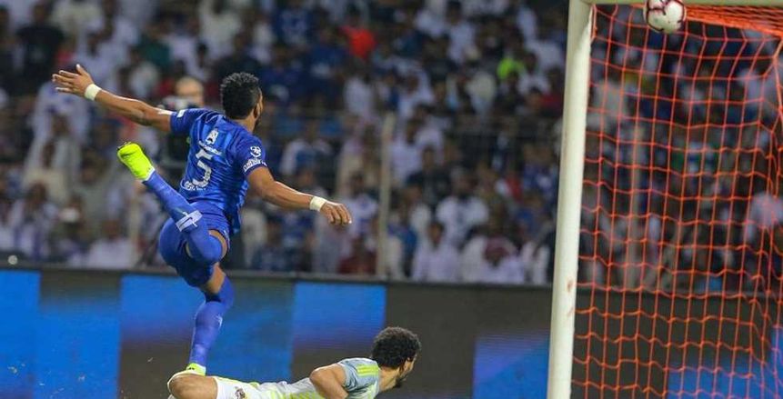 بالفيديو| «عواد» يُشارك في سقوط الوحدة أمام الهلال بـ «ثلاثية»