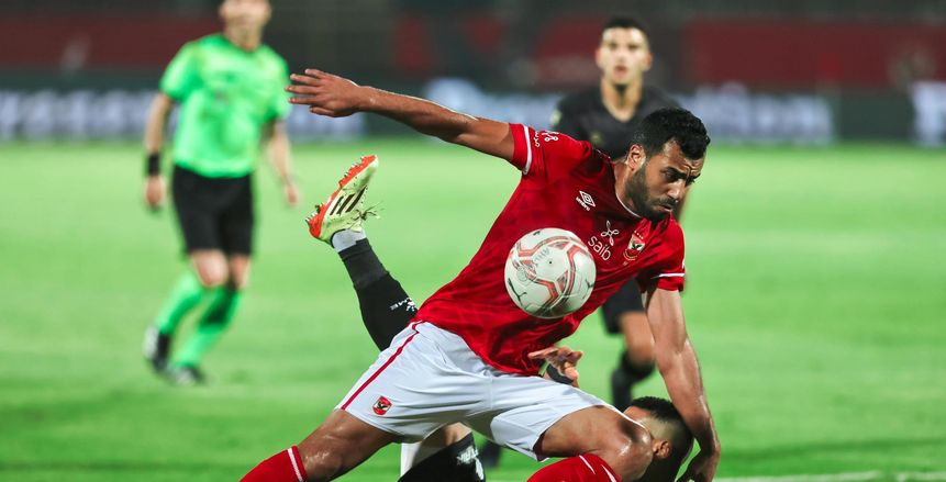 شوبير: الزمالك لم يحسم عودة عمر كمال.. وحسام حسن رفض الانتقال لسيراميكا