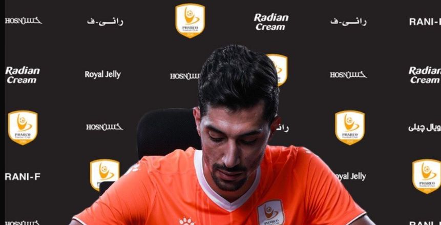 فاركو عن أنباء تفاوض الأهلي والزمالك لضم محمود حمادة وعبدالله بكري: لم يحدث