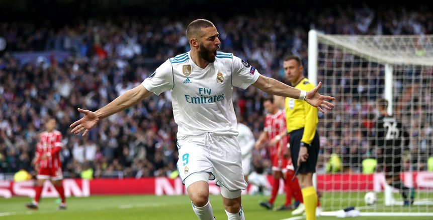 «أنشيلوتي» يخطط لضم «بنزيما» من ريال مدريد