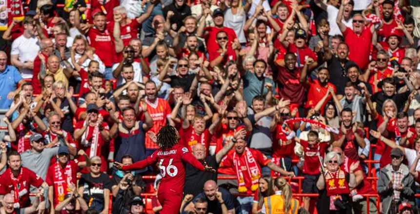 ليفربول يحذر مشجعيه قبل السفر إلى نابولي: لا ترتدوا ملابس حمراء