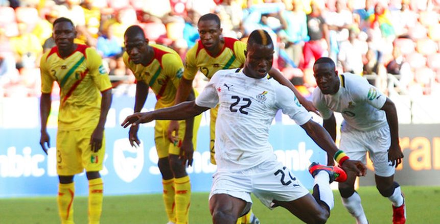 مبارك واكاسو يحصد جائزة أفضل لاعب في مباراة غانا وغينيا