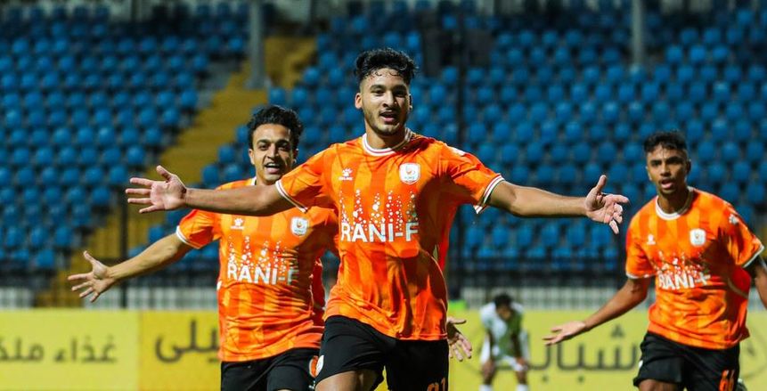 طارق العشري يعلن تشكيل فاركو أمام الزمالك.. جمال وحمرون ونجيب في الهجوم
