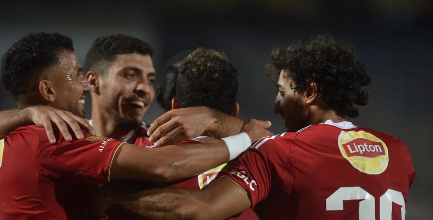 الأهلي يسعى للتعاقد مع ظهير أيسر جديد وتكرار تجربة علي معلول