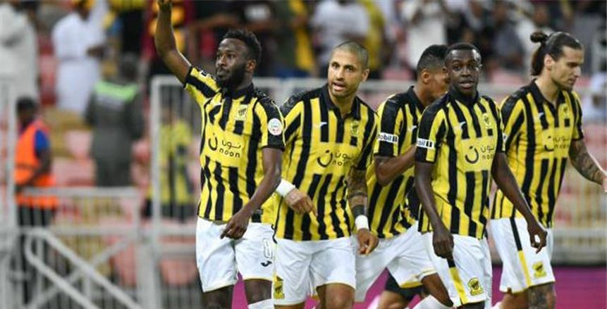 رومارينهو يفسخ عقده مع اتحاد جدة