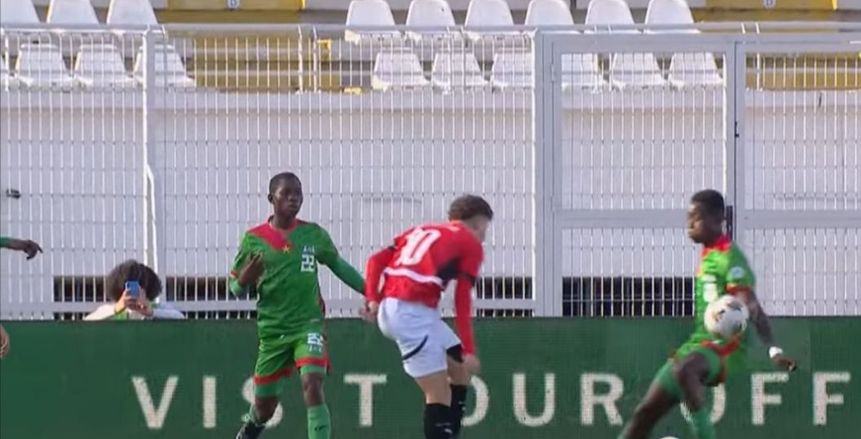 استياء في كأس الأمم الأفريقية للناشئين بسبب التحكيم.. ومنتخب مصر يحتج