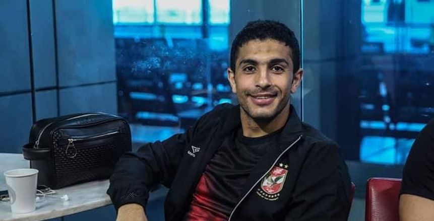 أيمن أشرف: الزمالك عرضه كان أكبر من الأهلي.. ومجلس طاهر كان يرفض عودتي