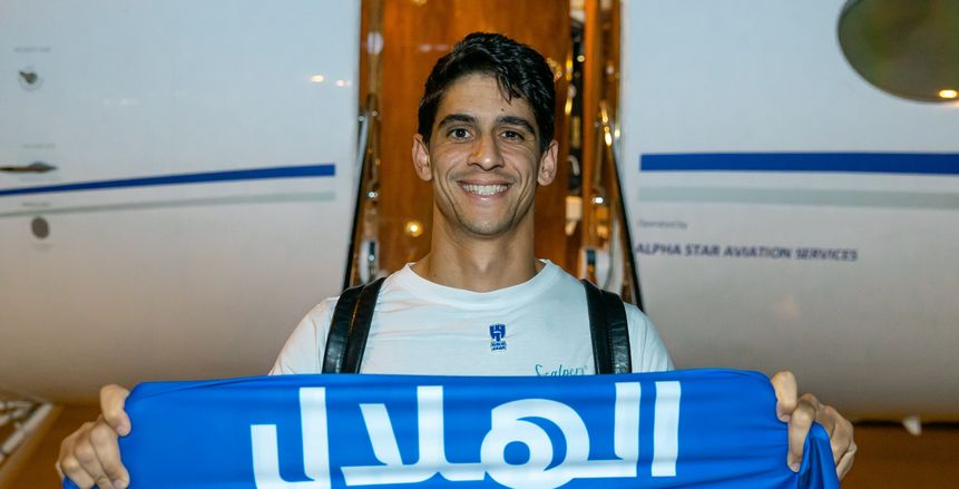 ياسين بونو بعد وصوله للهلال: جئت لأصنع التاريخ مع أكبر أندية آسيا