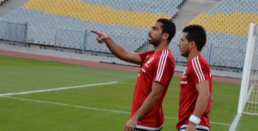 "فتحي" يتحدث عن جائزة الأفضل في 2016