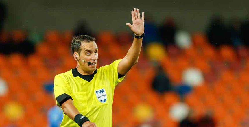حكم مباراة المغرب وإسبانيا.. تألق أمامه حمد الله وشهد انطلاقة أسود الأطلس