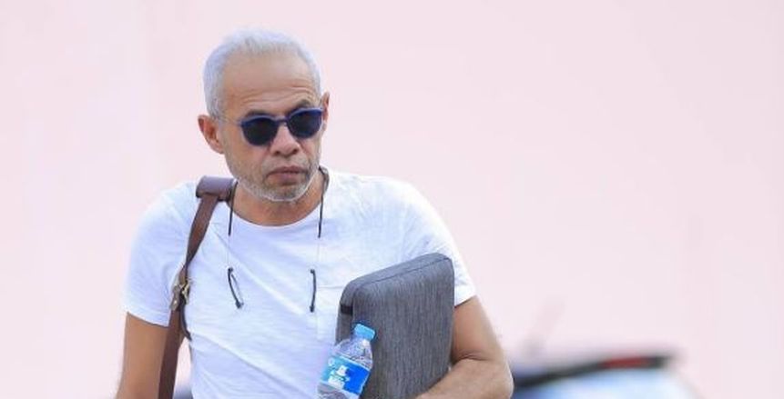 بدء عزاء الإعلامي عمرو رزق.. علاء نبيل ومحمد فضل وسيف زاهر أبرز الحضور.. «فيديو»