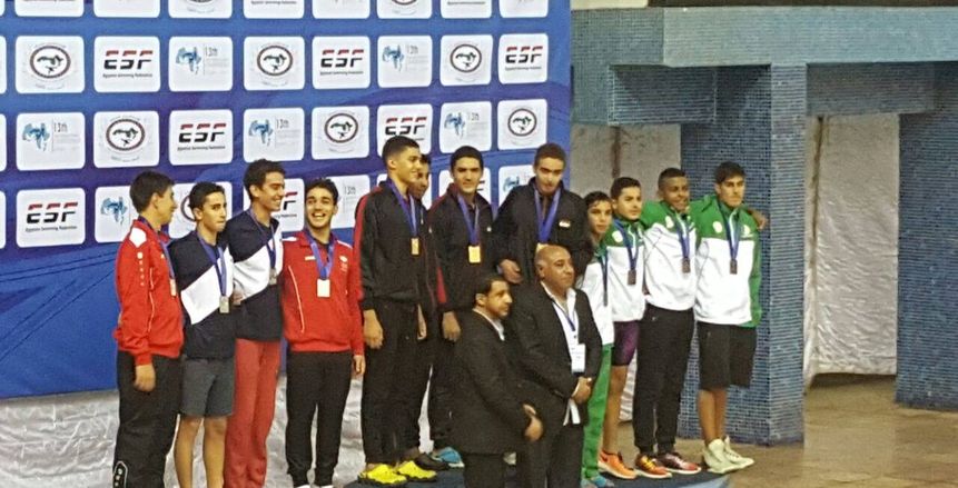 لاعب الصيد يحطم الرقم القياسي لسباق 100 متر في البطولة العربية لناشئي السباحة
