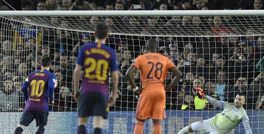 بالفيديو| الشوط الأول.. برشلونة يكتفي بهدفين في شباك ليون