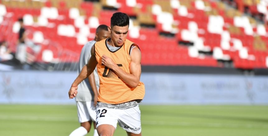 إصابة قوية لـ أشرف بن شرقي في الدوري الإماراتي «فيديو»