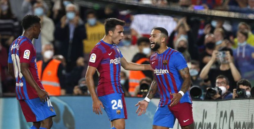 أجويرو يسجل الهدف الأول لبرشلونة أمام ريال مدريد