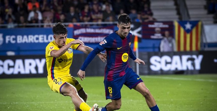برشلونة يكتسح خيتافي ويلاحق ريال مدريد على صدارة الدوري الإسباني