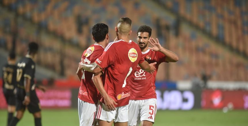 4 مفاجآت في تشكيل الأهلي المتوقع أمام غزل المحلة