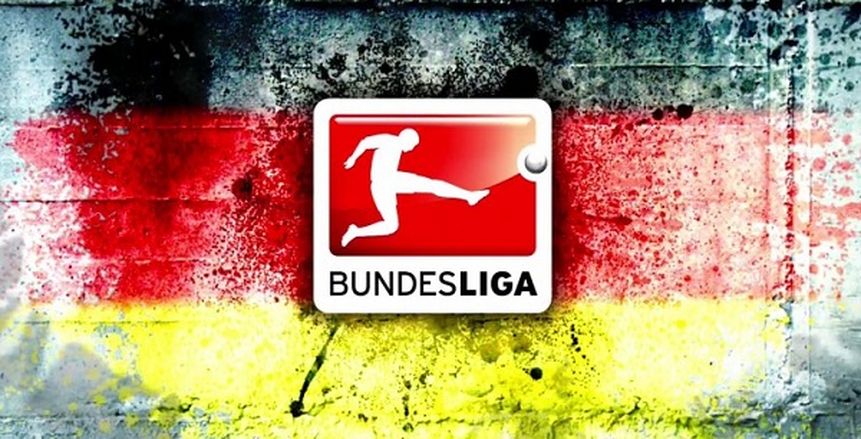 مسودة اتفاق بين ميركل ومسؤولي المقاطعات لاستئناف الدوري الألماني