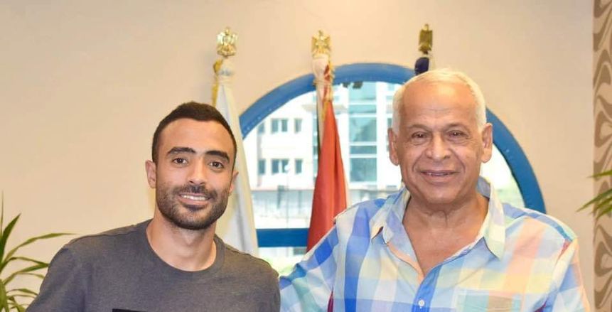سموحة يعلن ضم 5 صفقات جديدة.. بينهم فادي فريد ومحمود وحيد