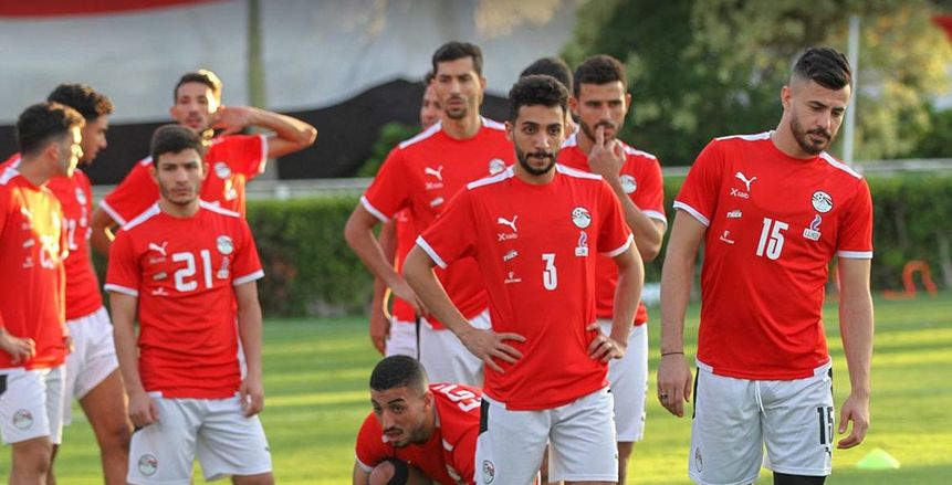 مجلس اتحاد الكرة يزور تدريبات المنتخب.. وجمال علام يجتمع بـ«فيتوريا»