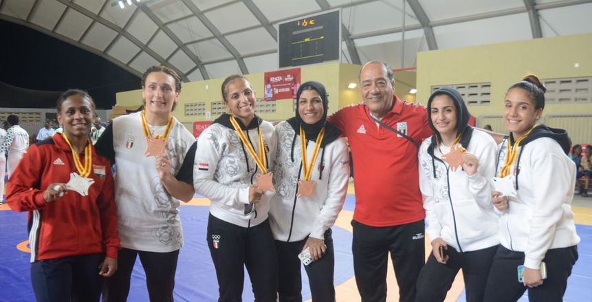 منتخب المصارعة النسائية يحقق 6 ميداليات في دورة الألعاب الأفريقية