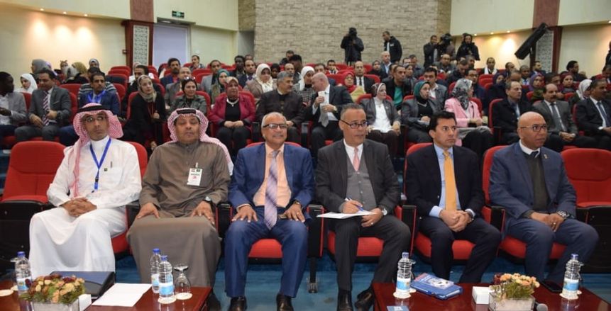 وزير الشباب والرياضة يحضر ختام مؤتمر "دحر الإرهاب"