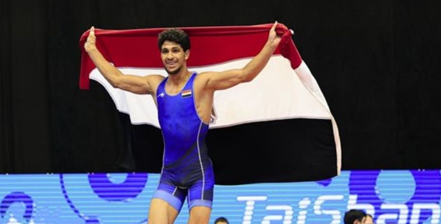 محمد حسن يحصد ذهبية المصارعة في بطولة العالم تحت 23 عاما