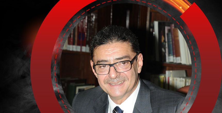 محمود طاهر يهنئ الأهلي بتخطي بيدفيست