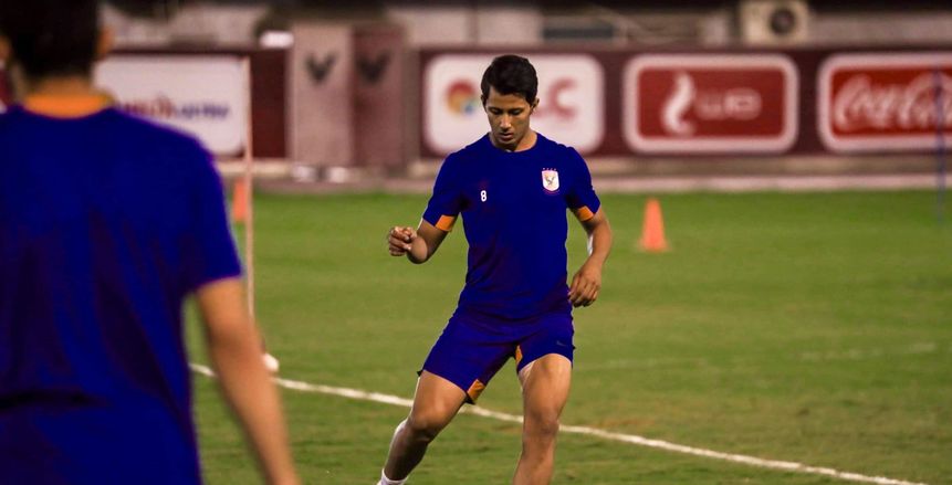 عاجل| الأهلي يعلق على توقيع عمرو جمال للزمالك.. والأبيض يرد