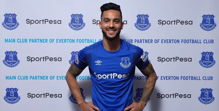 إيفرتون يفقد والكوت أمام ليفربول بديربي ميرسيسايد