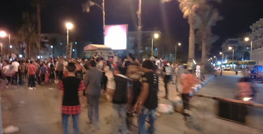 اشتباكات بين جماهير الأهلي والزمالك في السويس
