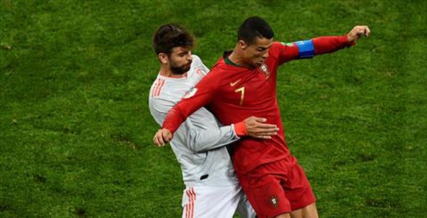 توابع قمة إسبانيا والبرتغال: «بيكيه» يقرر الاعتزال ويصف رونالدو بـ«المحتال».. و«دى خيا» معلقاً على خطئه: «الكرة هربت منّى»