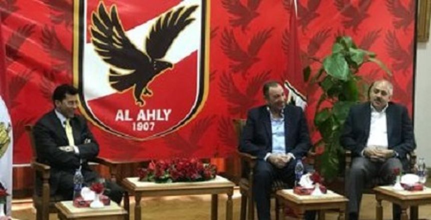 «الخطيب» يستقبل وزير الرياضة في زيارته للأهلي