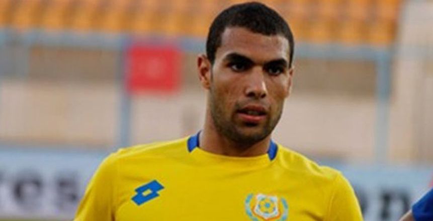 محمود عبد العزيز.. أولى صفقات موسم الانتقالات الشتوية لنادي سموحة