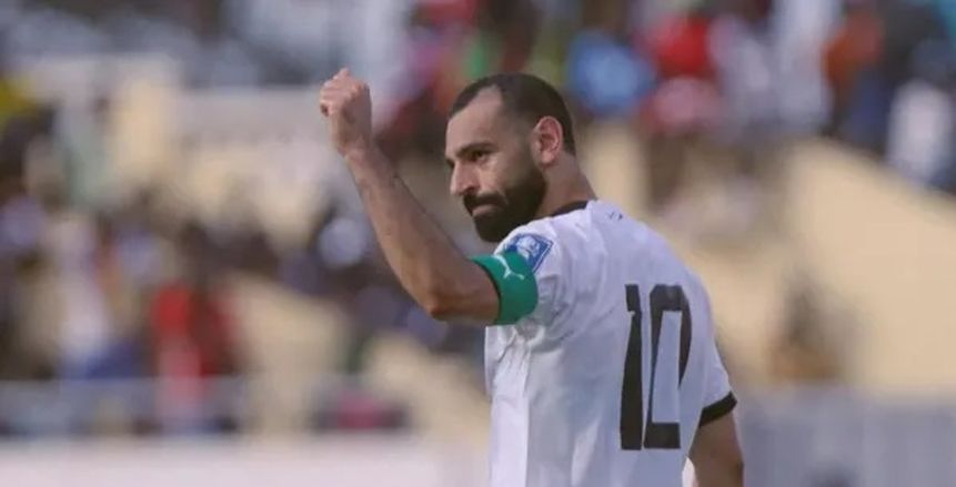 محمد صلاح يظهر بقميص ريال بيتيس (فيديو)