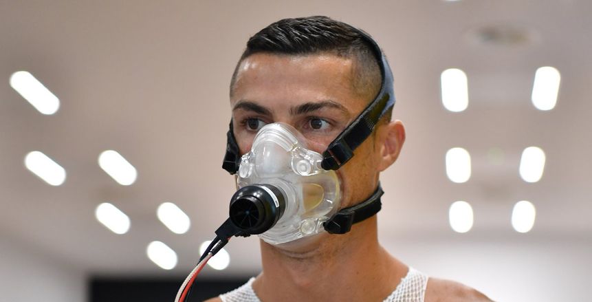 بالفيديو| لافتة إنسانية من رونالدو تجاه طفل مريض بسرطان الدم