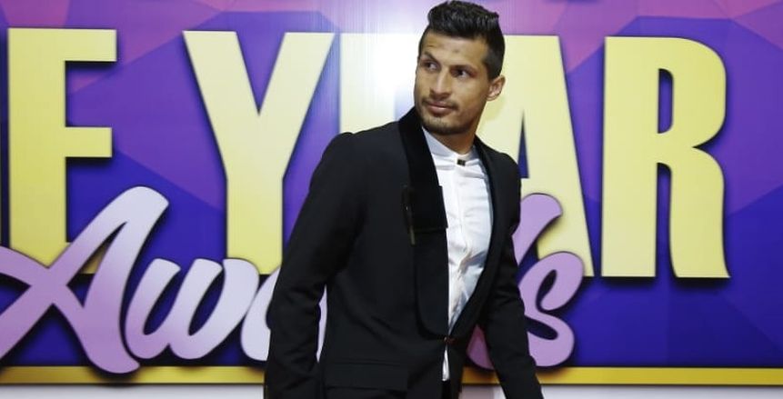 طارق حامد ينسى أحزان التعادل مع سموحة ويحتفل مع نجوم الفن في دير جيست