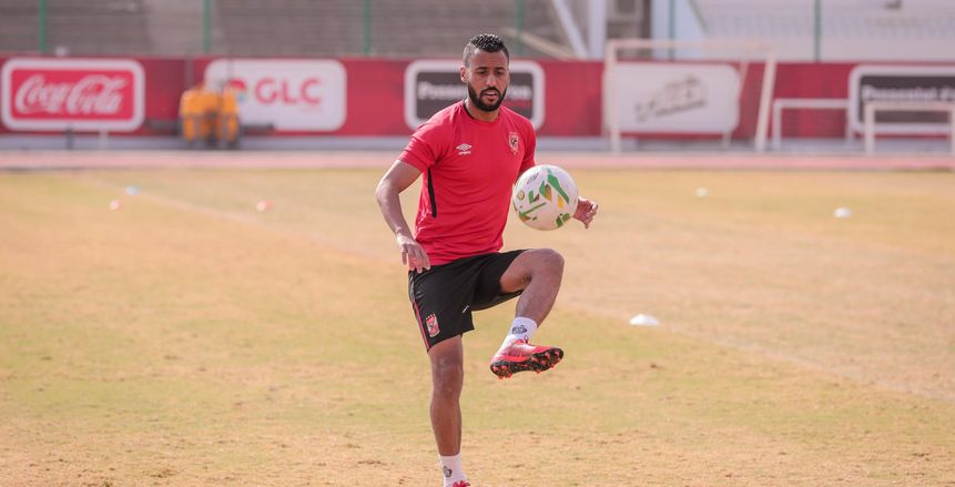 شوبير: الزمالك لم يطلب حسام عاشور.. واللاعب لم يصله أي عرض حتى الآن