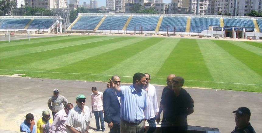 بالصور| محمد روراوة يزور ستاد الإسكندرية استعدادا للبطولة العربية