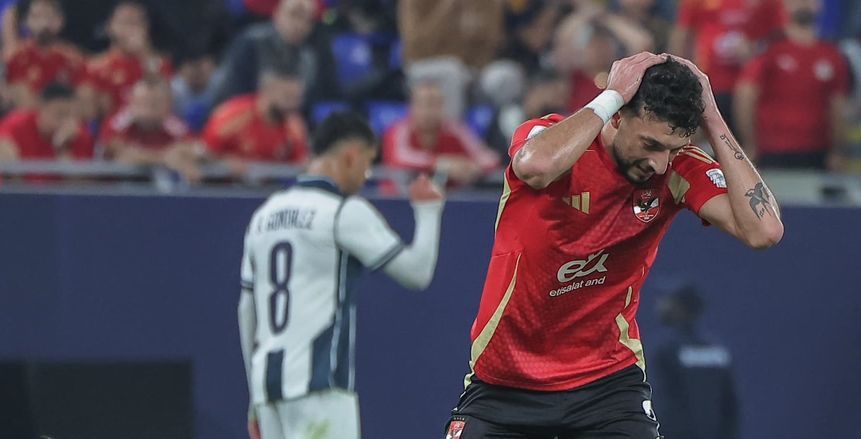 أزمة وسام أبو علي.. ماذا تقول لائحة الاتحاد الدولي لكرة القدم؟