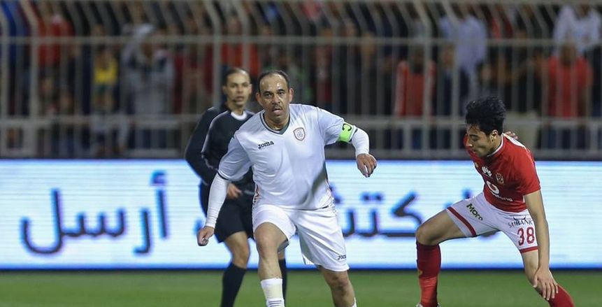 60 دقيقة| الأهلي يواصل التقدم في مهرجان فؤاد أنور وظهور "لطفي وفخري" لأول مرة
