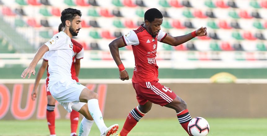 بعد اصطدامه بعمود إنارة.. إلغاء مباراة في الإمارات بعد بلع لاعب لسانه