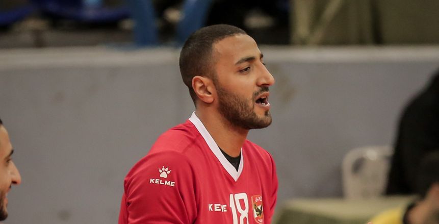 استبعاد ثنائي طائرة الأهلي من مواجهة الزمالك لأسباب تأديبية